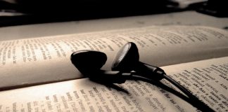 Il commissario Aldani è in podcast su Radio Sherwood! (anche la vigilia di Natale…)