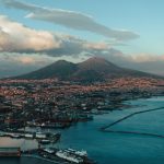 Ferragosto partenopeo, un nuovo racconto del commissario Aldani